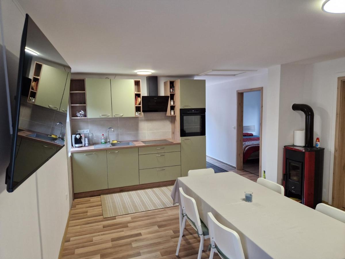 Апартаменты Apartma Tija Толмин Экстерьер фото