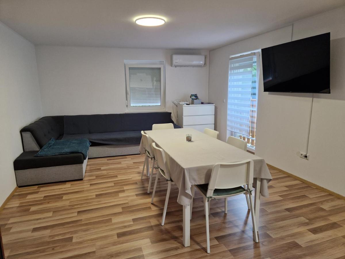 Апартаменты Apartma Tija Толмин Экстерьер фото